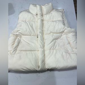 Urban Outfitters BDG Pia Puffer Vest